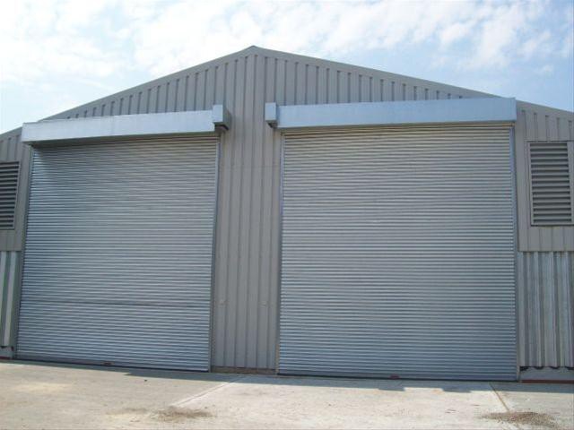 Heavy duty industrial roller shutter